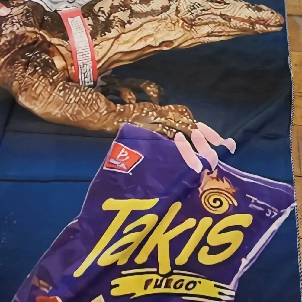 YouGaet Diuahue Tapestry